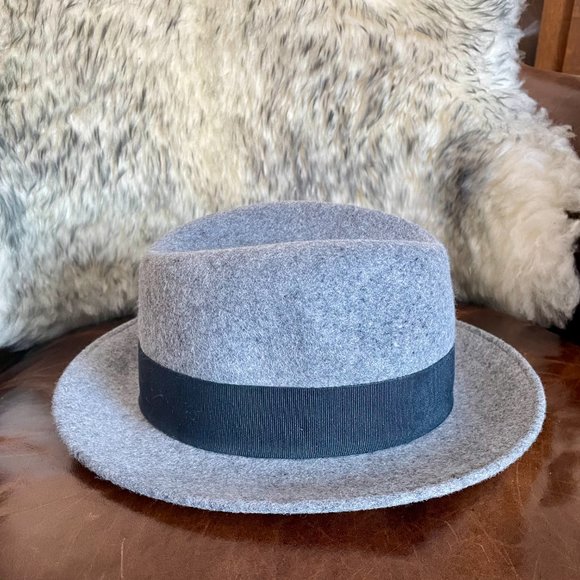 Holt Renfrew Wool Fedora - Picture 2 of 6